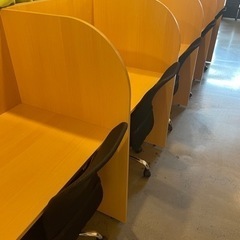 美品 デスク、チェアー、デスクライト全セット20セット