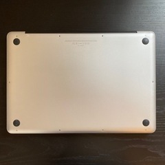 APPLE MacBook Pro MD104J/A 非光沢高解像度ディスプレイ