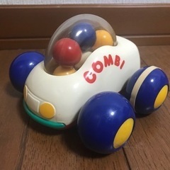 コンビCONBI★車のおもちゃ