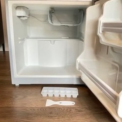 小型家庭用冷蔵庫　お渡し可