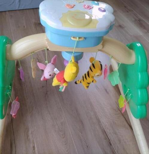 ﾍﾞﾋﾞｰ4点ｾｯﾄ！ｱｯﾌﾟﾘｶﾁｬｲﾙﾄﾞｼｰﾄ、ﾍﾞﾋﾞｰｶｰ、おもちゃとｺﾝﾋﾞおしりふき