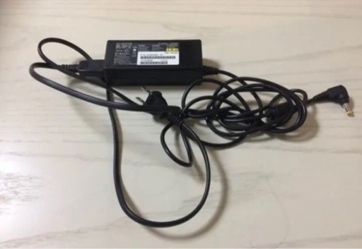 富士通 FUJITSU ライフブックLIFE bookA561 ノートパソコン