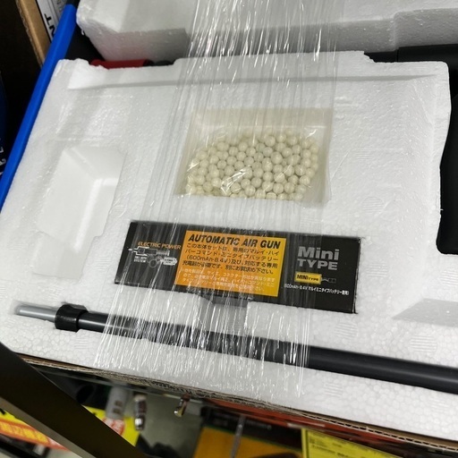 J1546 18禁 電動ガン 東京マルイ ステアーAUG  新品参考価格32,780円 アサルトライフル クリーニング済み