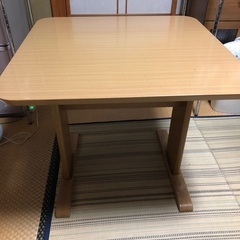 ニトリ　ダイニングテーブル　正方形　椅子2脚　セット