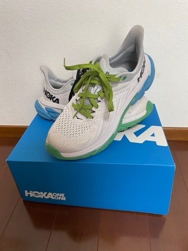 HOKA クリフトンエッジ 27cm ランニングシューズ ほぼ新品 120km走行 岡山マラソン