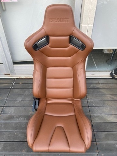 Braum Racing セミバケットシート ブラウンレザー 左右2脚セット