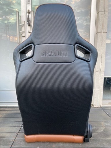 Braum Racing セミバケットシート ブラウンレザー 左右2脚セット