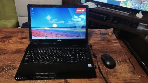 富士通ノートパソコン　第6世代 i5　8G　SSD