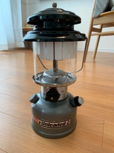 ガソリンランタン　コールマン　UNLEADED 2