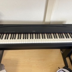 電子ピアノ　ヤマハ　P70