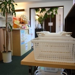 整骨院治療ベッドなどかなりお安くお譲りします