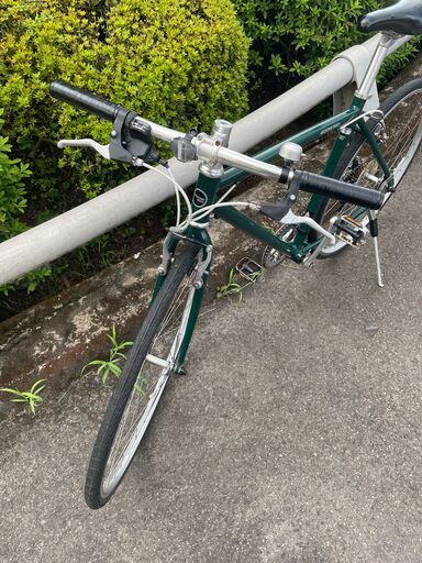 リサイクルショップどりーむ鹿大前店　No1337 クロスバイク　FALCON　ギア切替付き♪　メタリックシルバー　28インチ　状態良好♪　早い者勝ち♪ リサイクルショップどりーむ鹿大前店 No1337 クロスバイク FALCON ギア