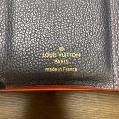 ルイヴィトン　三つ折り財布　ポルトフォイユヴィクトリーヌ