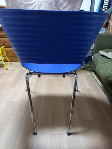 Vitra(ヴィトラ)Tom Vacチェア | hornnes.no