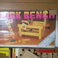 知育玩具　大工おもちゃ　WORK BENCH 　Activity...