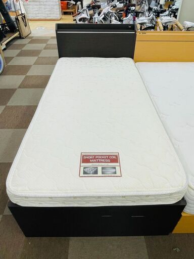 NITORI(ニトリ) シングルベッド 定価￥50,900 ベッドフレーム付き!! ポケットコイル