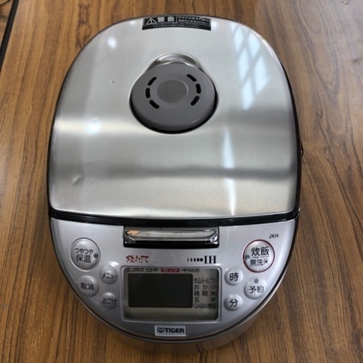 美品‼︎   IH   炊飯ジャー　タイガー　2013年製　JKH-U100   人気商品‼︎   おすすめ