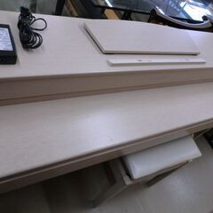 ジモティ来店特価!!!　電子ピアノ　YAMAHA　CLP-635...