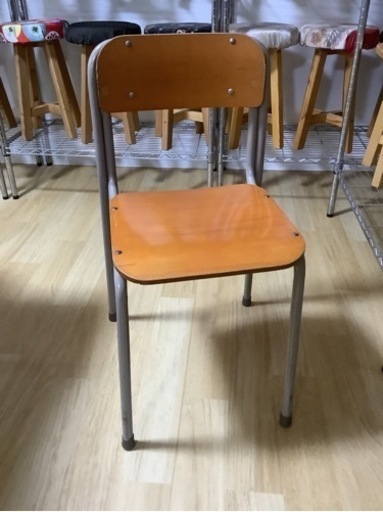 懐かしい小学校で使われてた椅子　10脚まとめてお得‼️