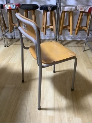 懐かしい小学校で使われてた椅子　10脚まとめてお得‼️