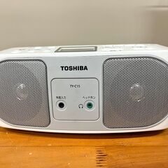 東芝　CDラジオ TY-C15 2017年製