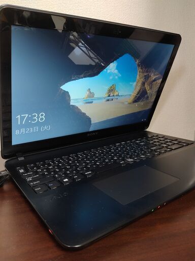 ソニー  高性能4世代Core i5搭載　SSD240G　メモリ4G 　Webカメラ　Wifi対応　薄型スリム