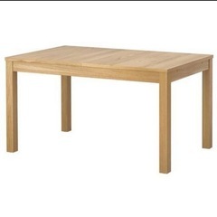 IKEA伸縮可能ダイニングテーブル