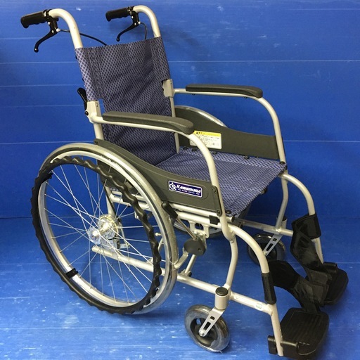 自走式車いす標準型 KF22-40SBふわりす 車椅子 車イス カワムラ