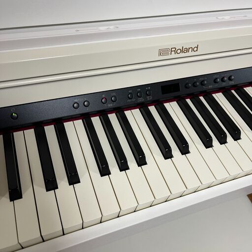 電子ピアノローランドRP501R 2020年製 美品 Roland 電子ピアノ RP501R-WH 2020年製 ピアノ