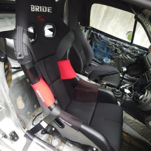 定価全て合わせて10万程！　BRIDE　ジータ4　ローマックス   NBロードスターシートレール付き！！　（運転席用）その他オプションもおつけします！！