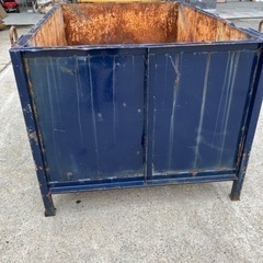 取引中　鉄製　大型　BOX