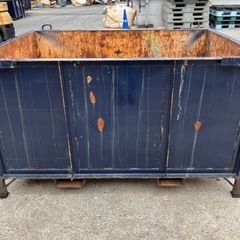 取引中　鉄製　大型　BOX