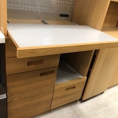 取りに来れる方限定！UNICO2枚扉レンジボードです！