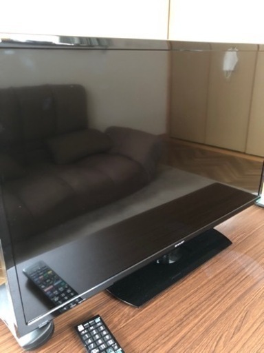 2015年製SHARP32型テレビ