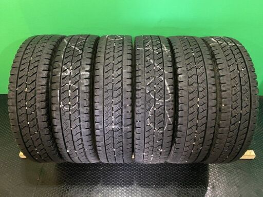 BS BLIZZAK W979 205/85R16 117/115L LT 16インチ ライトトラック用