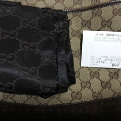 GUCCI メッセンジャー ココア