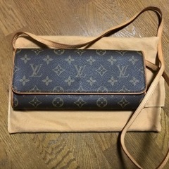 LOUIS VUITTON ルイヴィトン　ポシェットツイン
