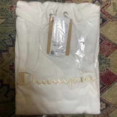 【ネット決済】CHAMPION→スクリプトビッグパーカー新品　※...