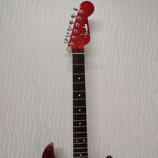 ☆程度良☆ カスタムストラト 赤色 エレキギター Fenderロゴ入り