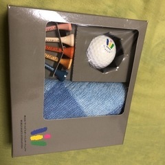 ゴルフボール・ハンドタオル・木製ティー5本