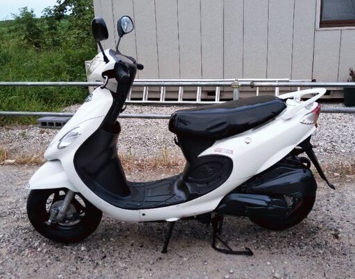 2017年モデル。 優れたエンジン。  SYM（エクスプロ50）（風）。 リヤタイヤは新品です。 エンジンオイルは新品です。 リアブレーキパッドはほぼ新品です。 フロントブレーキパッドはほぼ新品です。 サイドスタンド 。  9239キロ。 2017年モデル。 優れたエンジン。 SYM（エクスプロ50）（風