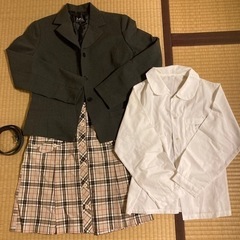 お値下げ❣️小学生女児　卒業式スーツ　