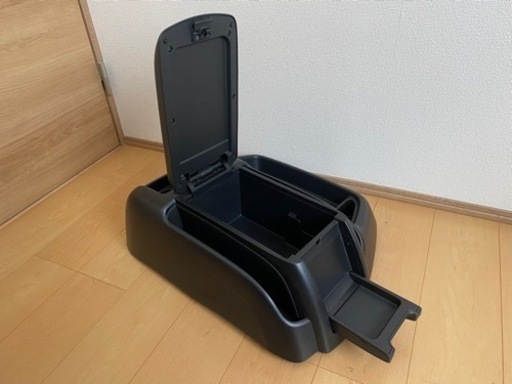 200系ハイエースワゴン　純正センターコンソールボックス