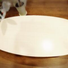 しっかりとした白い 折り畳みローテーブル