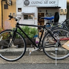 🎏🎏　ＷＥＥＤＥＮＤ　ＢＩＫＥ　クロスバイク　フレーム　アルミ　700cx28 黒　7変速　前のタイヤ　新品　サイド　新品