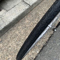 🎏🎏　ＷＥＥＤＥＮＤ　ＢＩＫＥ　クロスバイク　フレーム　アルミ　700cx28 黒　7変速　前のタイヤ　新品　サイド　新品