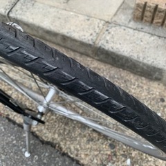 🎏🎏　ＷＥＥＤＥＮＤ　ＢＩＫＥ　クロスバイク　フレーム　アルミ　700cx28 黒　7変速　前のタイヤ　新品　サイド　新品