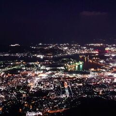 （皿倉山 展望レストラン神秘的な夜景）