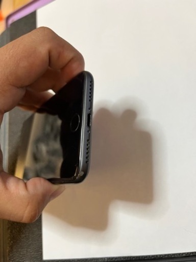 au このiPhone8/64GB いくらで買いますか⁇