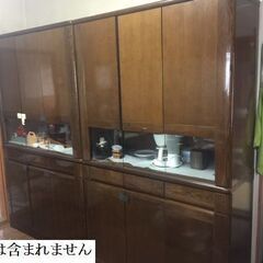 引き取り希望 岐阜県穂積市より 中古 食器棚 木製 2個セット ...